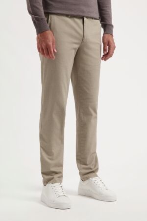 Com4 Modern Chino 97/3% Co/Elas 261 Beige 261 Beige Com4 Modern Chino 97/3% Co/Elas 261 Beige 261 Beige